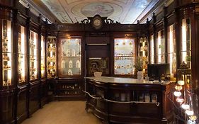 Pharmacia Guesthouse